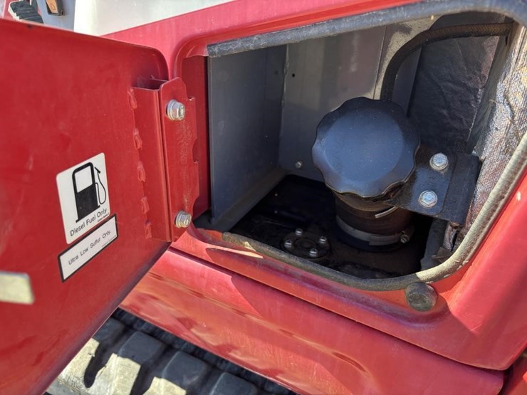 takeuchi-tb240-image-40