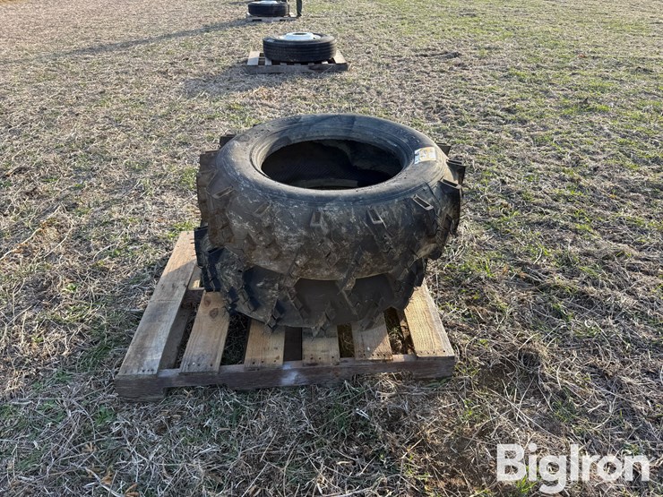 11-22.5-tires-image-8