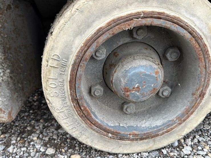 #1360-•-kalmar-dc-25-forklift*-image-22