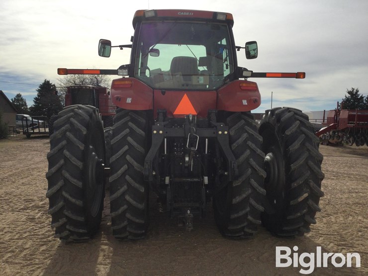 case-ih-magnum-260-image-4