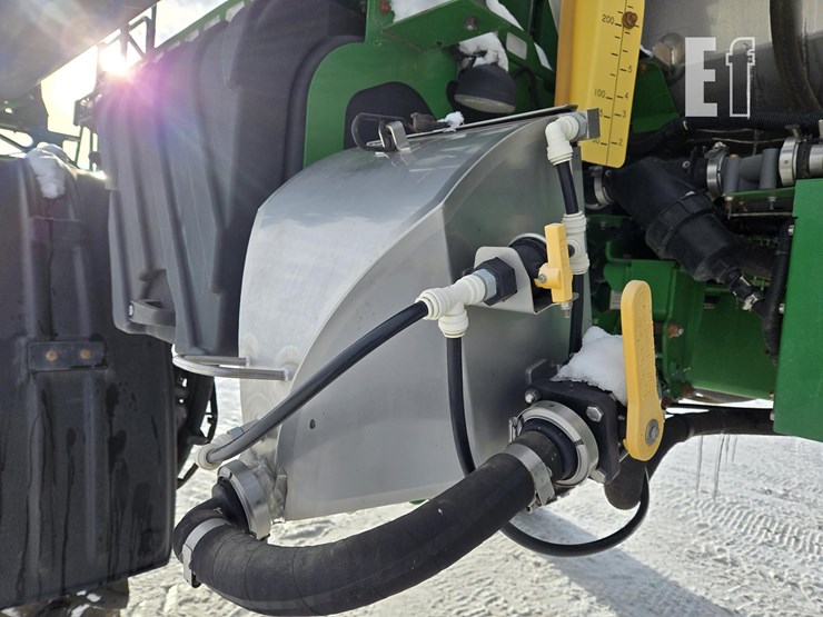 john-deere-r4045-image-21