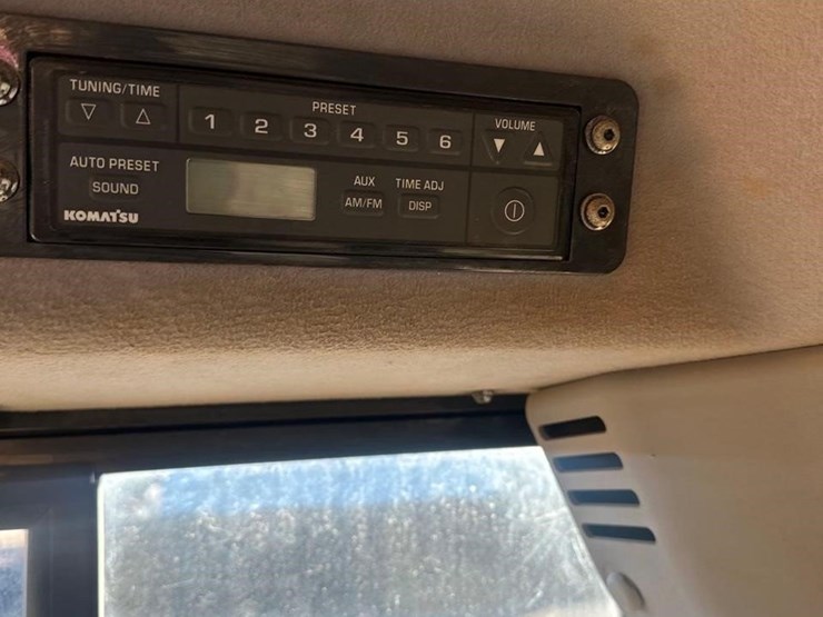 2019-komatsu-d51pxi-24-image-37