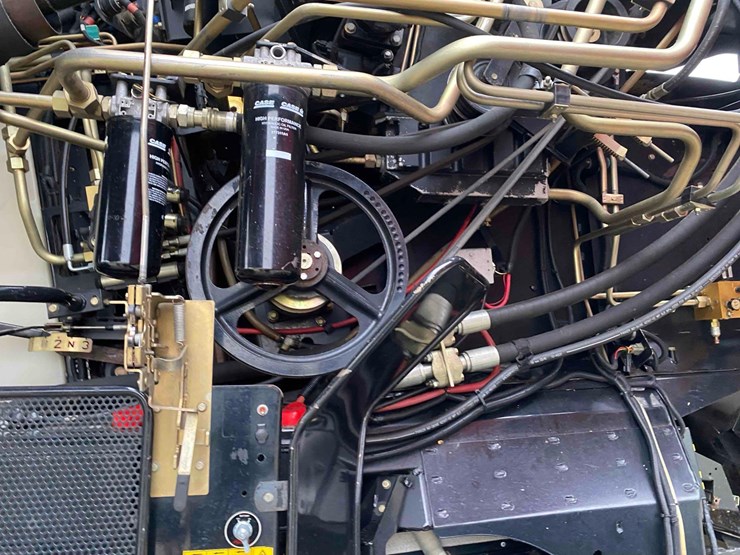 case-ih-8010-image-42