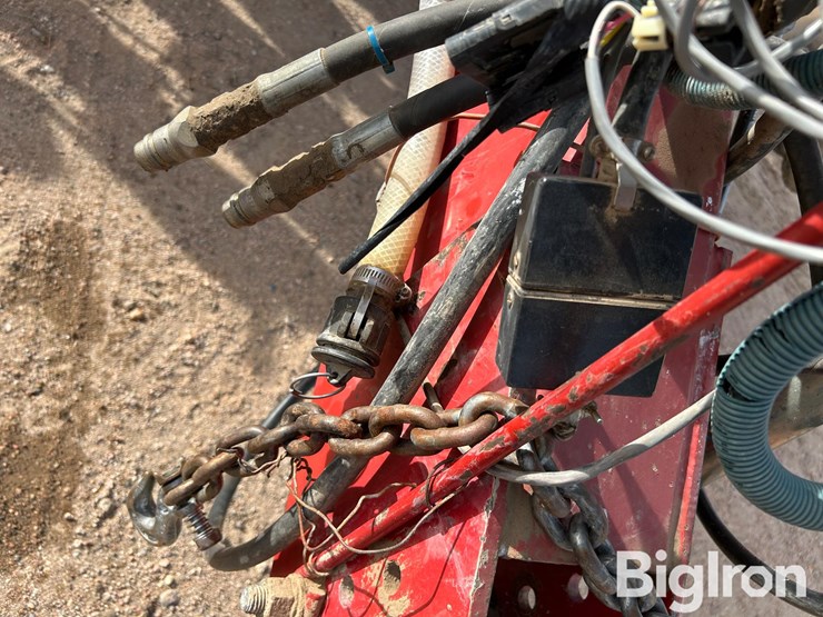 case-ih-5500-image-14