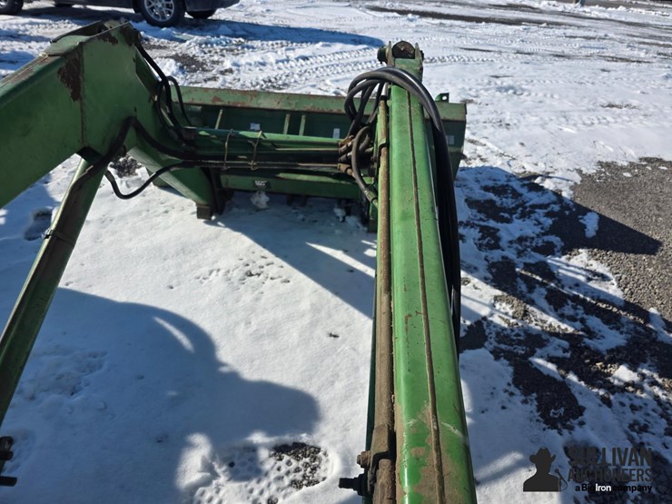 john-deere-72-image-15