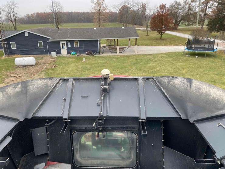 case-ih-8010-image-58