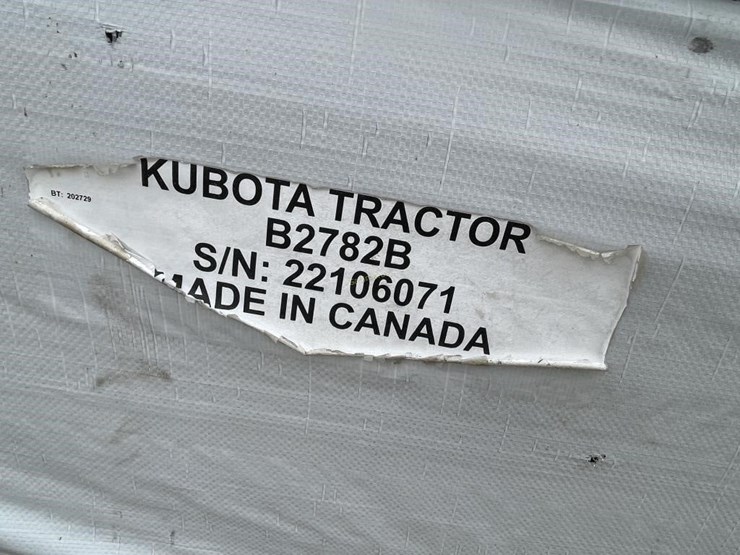 new-kubota-b2782b-snowblower-image-2