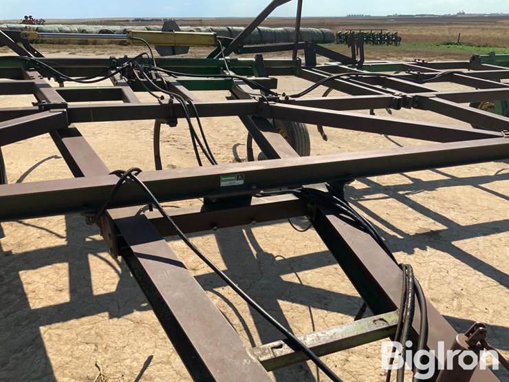 john-deere-1610-image-16