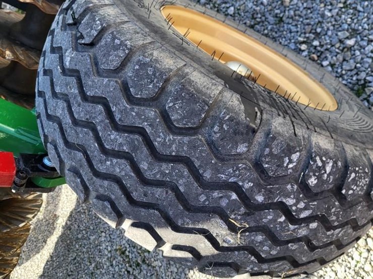 2022-great-plains-1000tm-image-15