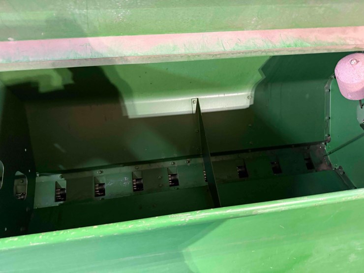 john-deere-1590-image-15