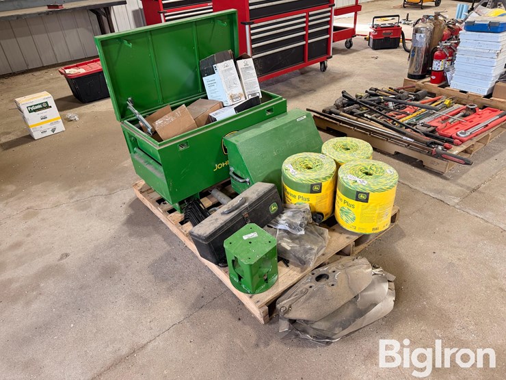 john-deere-4400-image-2