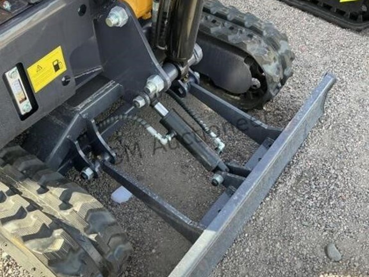 2025-cfg-mx20r-mini-excavator-image-6