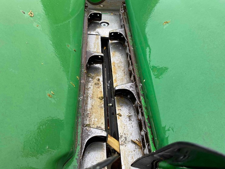 john-deere-608c-image-33