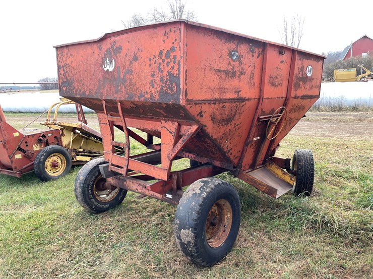 #205-•-j&m-gravity-box-on-running-gear-(boyceville,-wi)-image-4