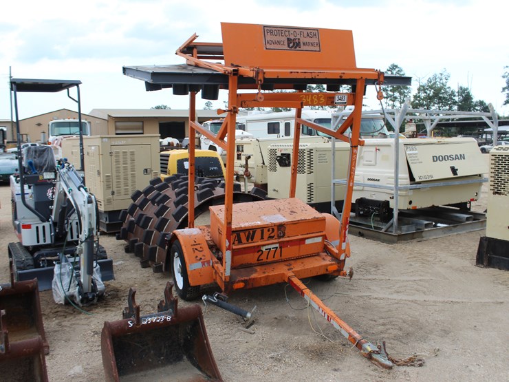 #3512-•-protect-o-flash-sign,-trailer-mtd-image-2