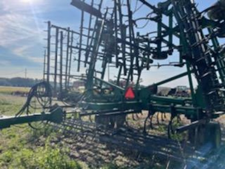 john-deere-2210-image-7