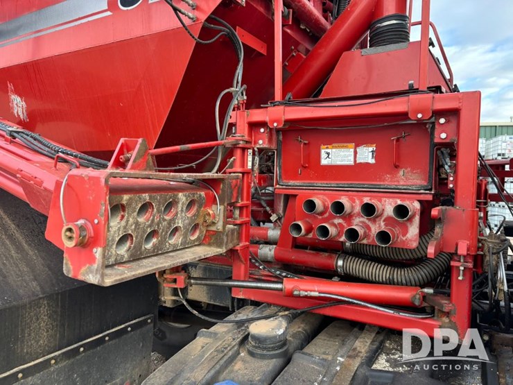 case-ih-titan-4530-image-55