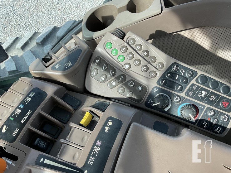 john-deere-8310rt-image-52