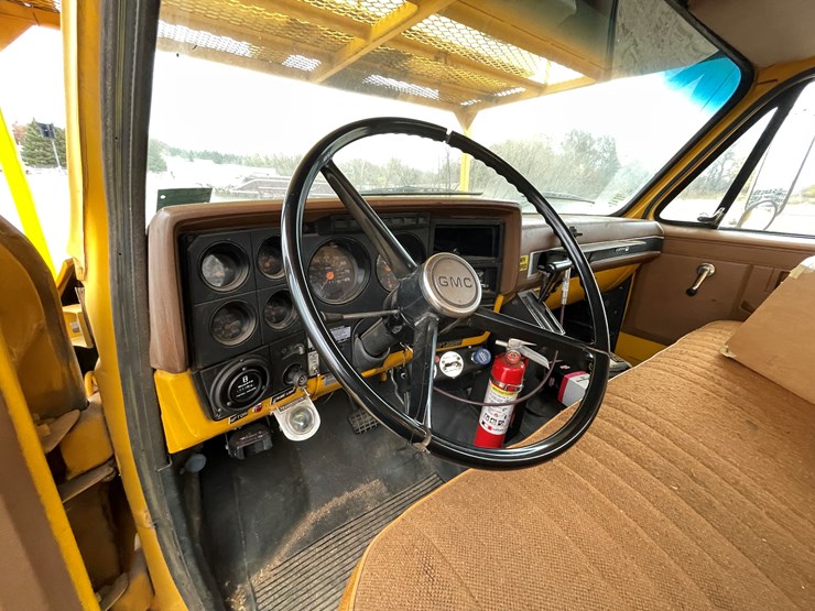 gmc-topkick-image-96