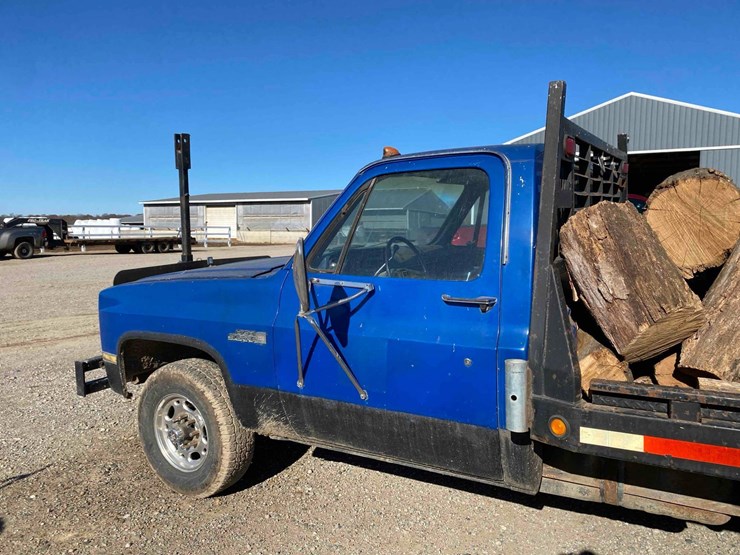 1985-gmc-2500-image-7