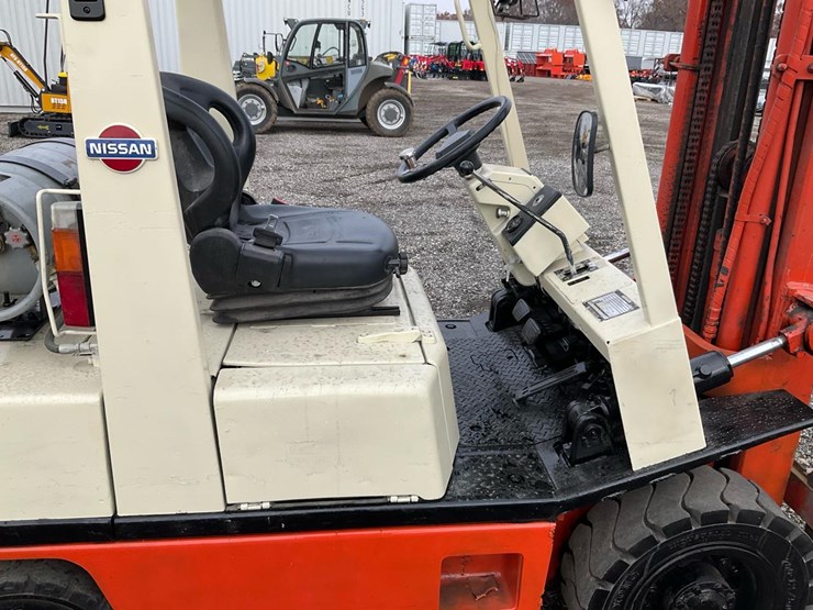 nissan-ph02a25v-image-35