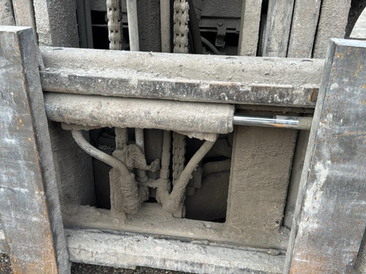 toyota-7fgcu25-image-13