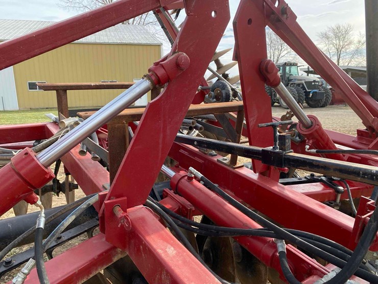 international-496-image-40