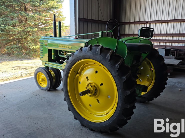 john-deere-b-image-7
