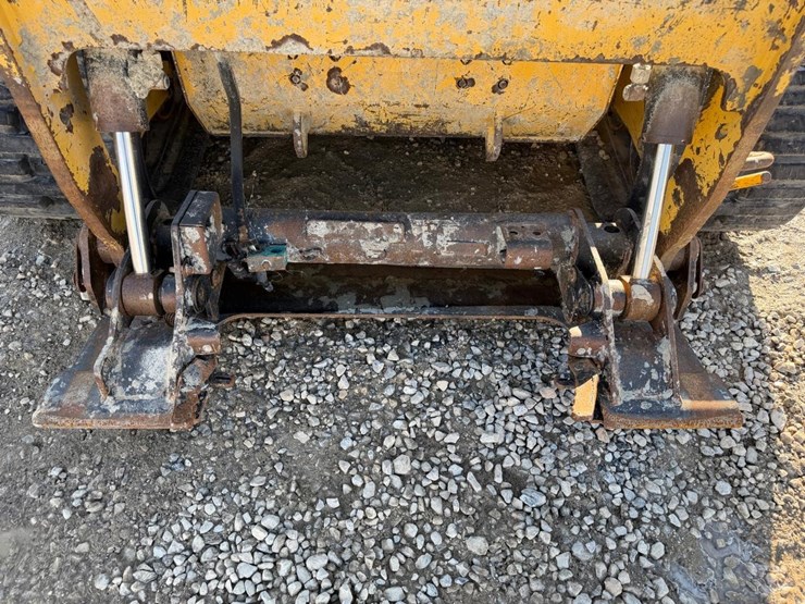 caterpillar-239d-image-9