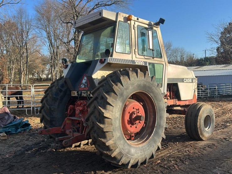 j-i-case-2590-image-6