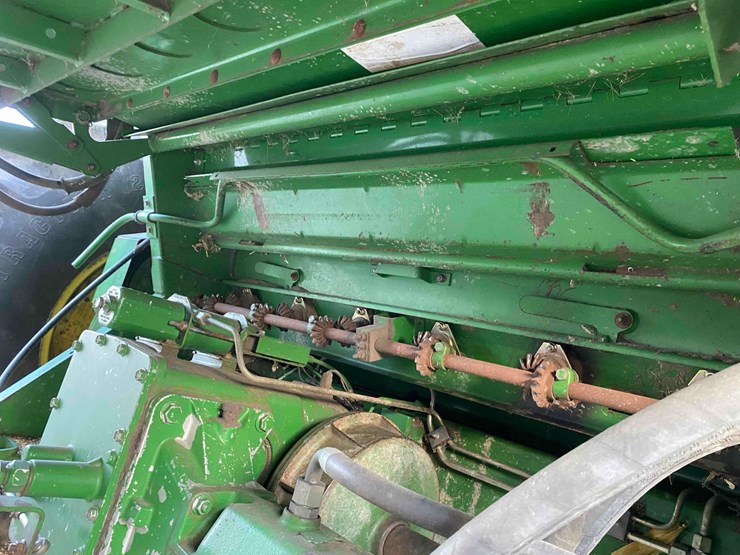 john-deere-9400-image-8