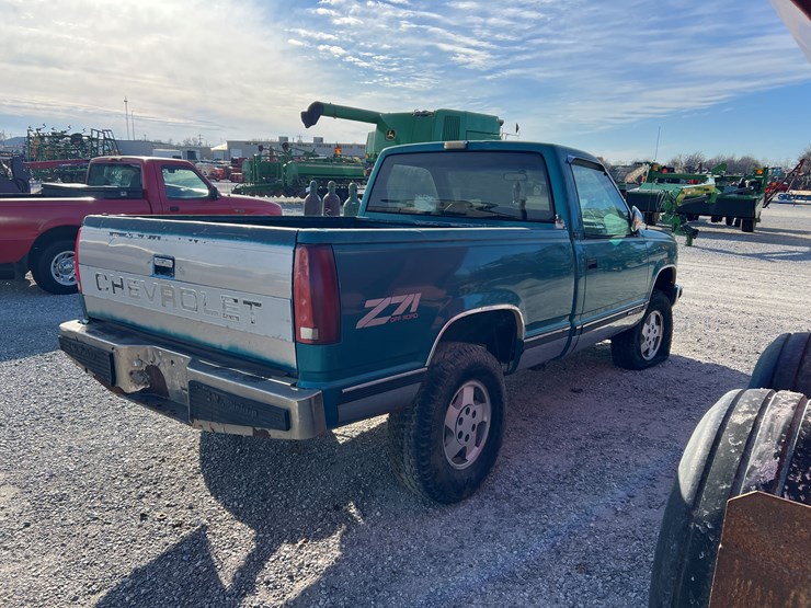 gmc-sierra-1500-image-3