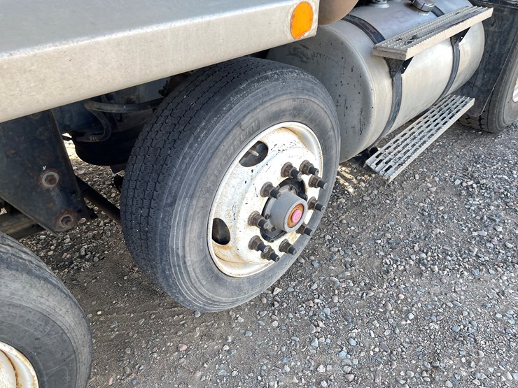 international-2000-image-18