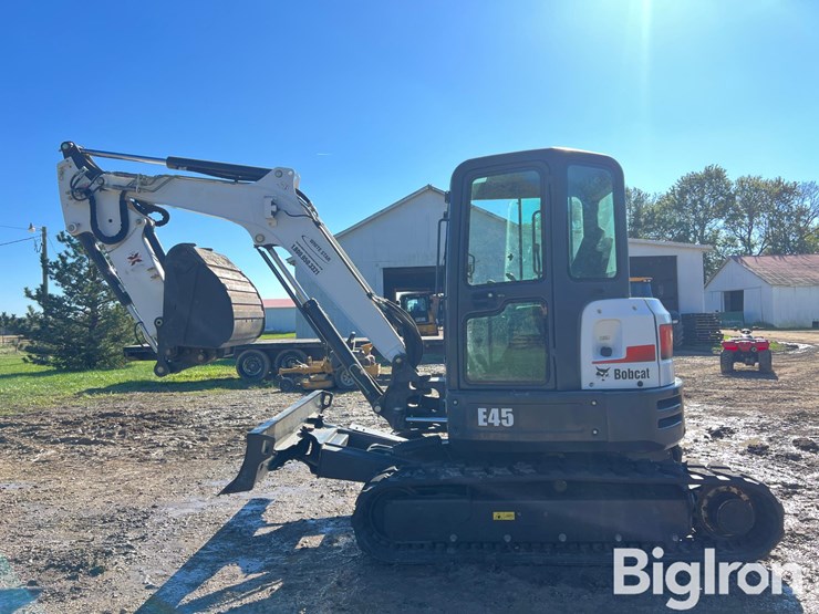 bobcat-e45-image-11