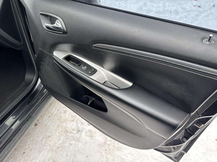 2011-dodge-journey-image-17