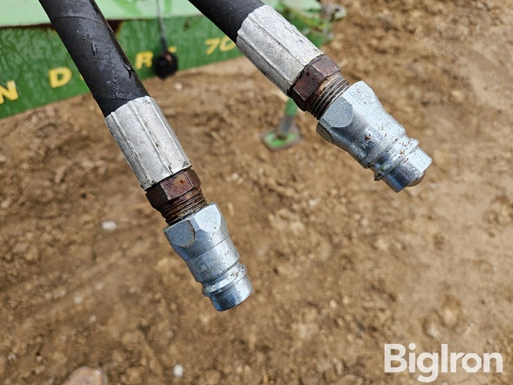 john-deere-7000-image-12