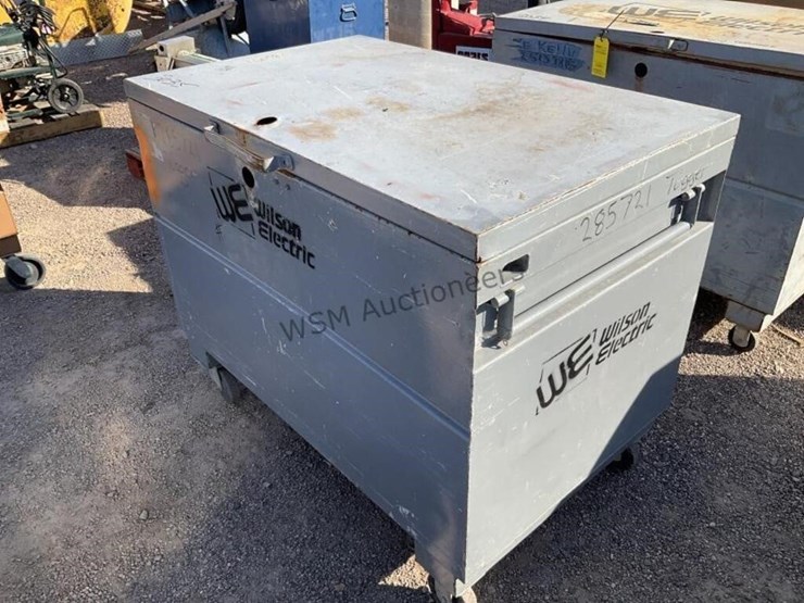 steel-job-box-w/-asst-tugger-equipment-image-2