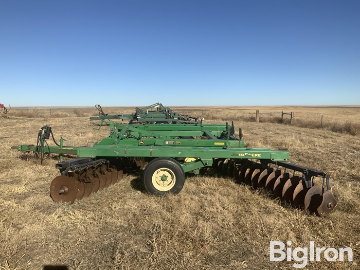 john-deere-637-image-8