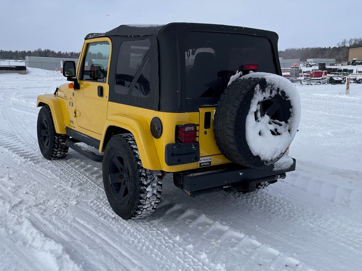 jeep-wrangler-image-3