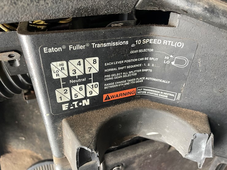 #1154-•-1996-freightliner-truck-tractor-(has-mn-reconstructed-title)-image-37