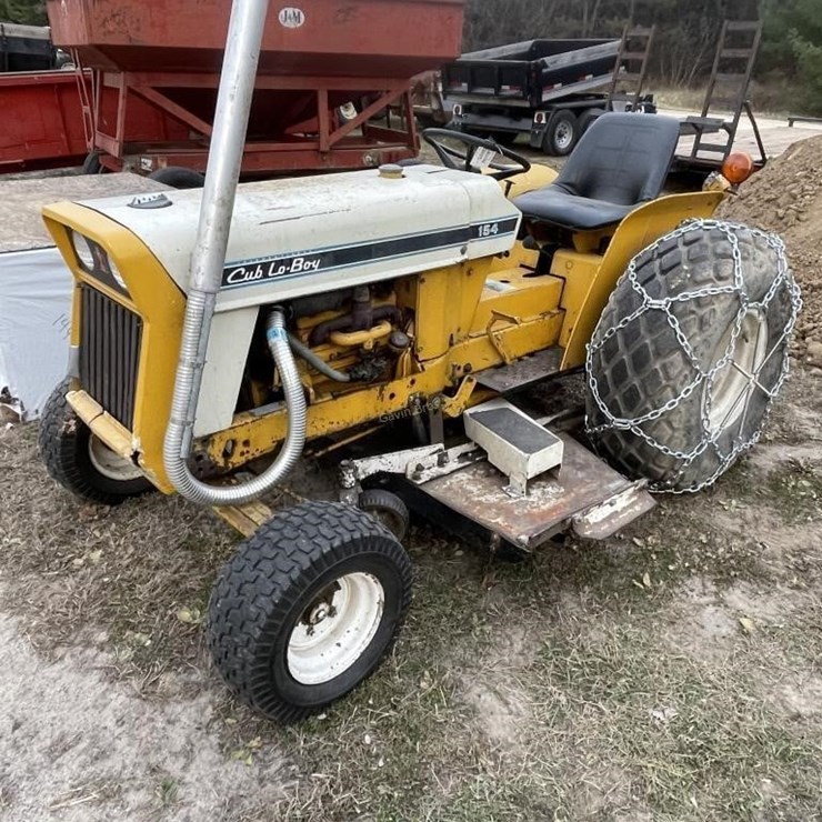 Cub Lo-Boy 154 Utility Tractor