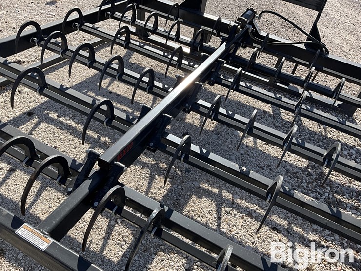 new-holland-99-image-15