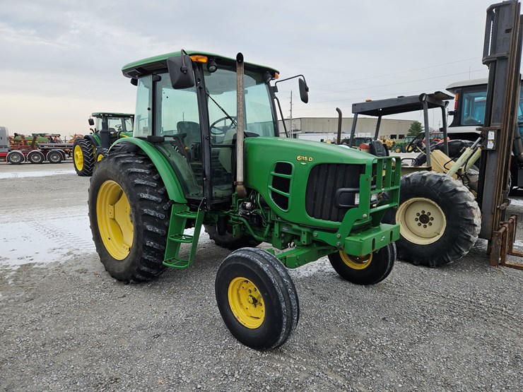john-deere-6115d-image-1