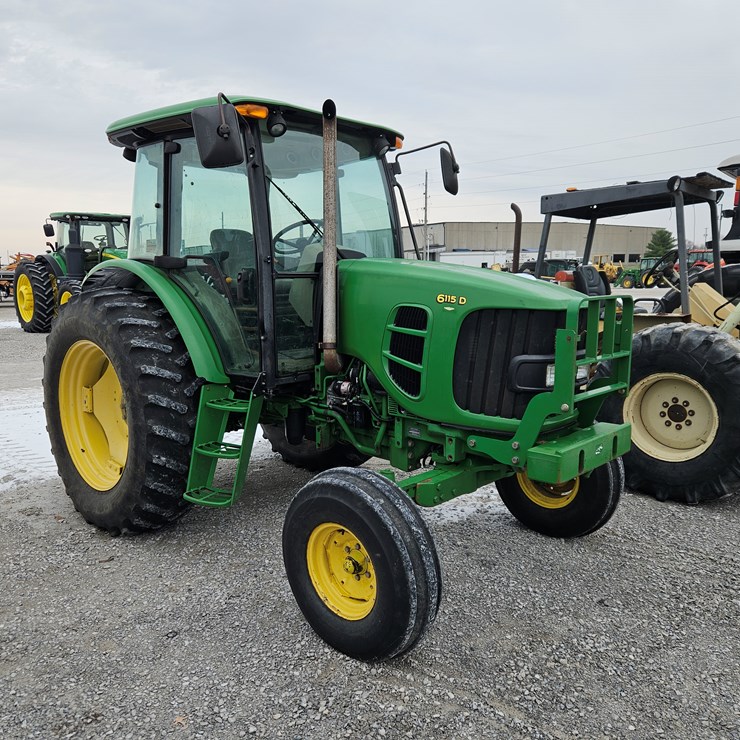JOHN DEERE 6115D