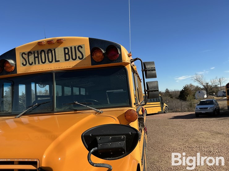 international-3800-image-10