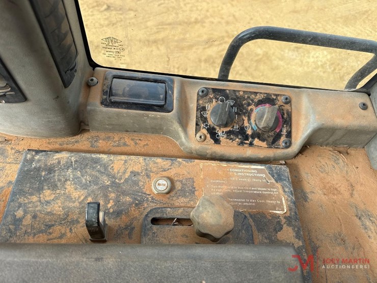 caterpillar-953c-image-24