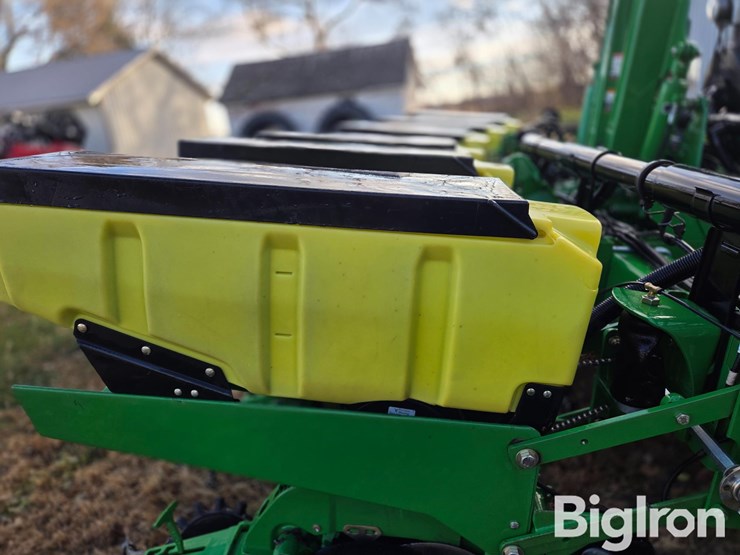 john-deere-1760-image-14