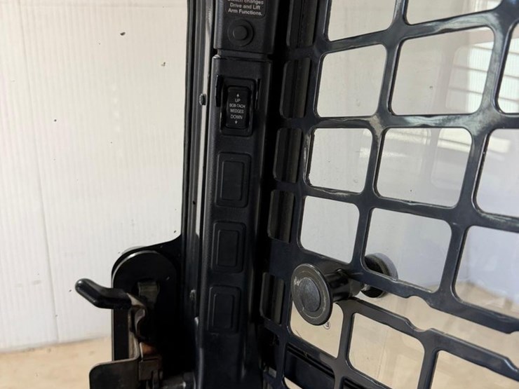 bobcat-s595-image-26