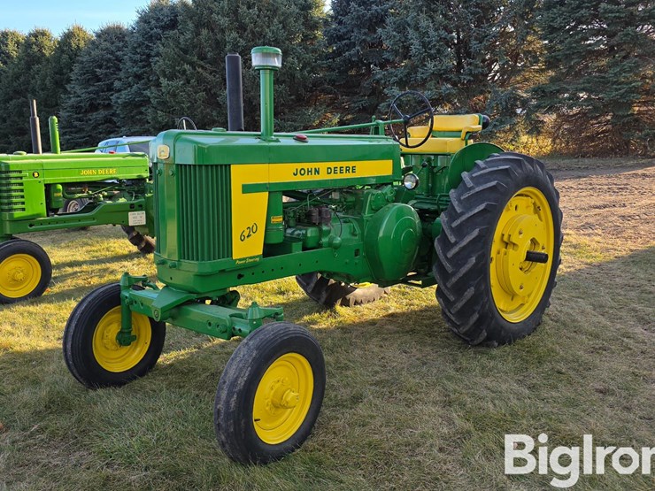 john-deere-620-image-1