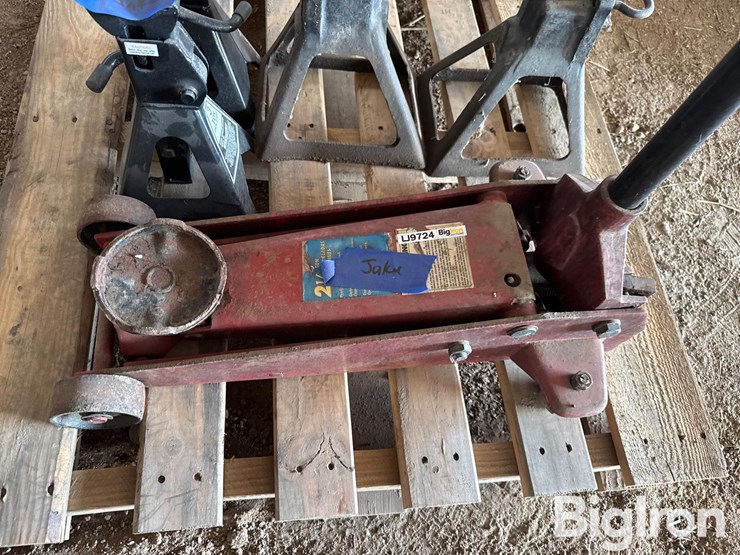 jack-stands-image-11